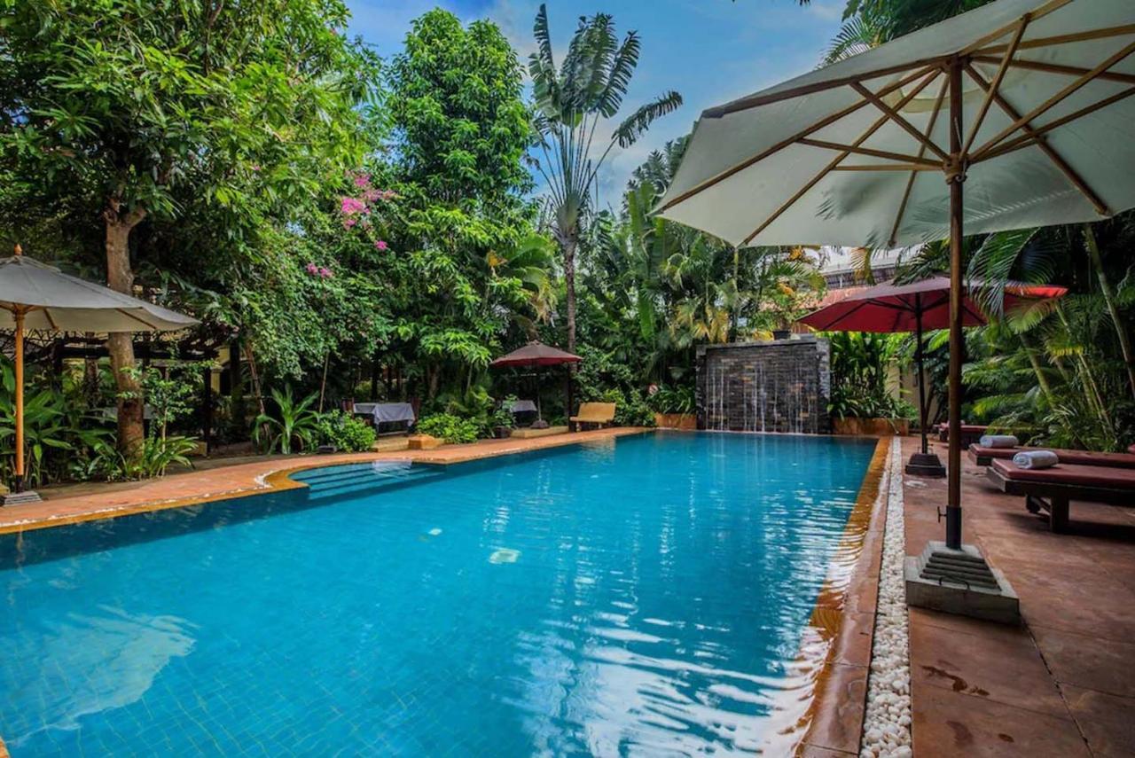 Marirath Boutique Hotel Siem Reap Buitenkant foto