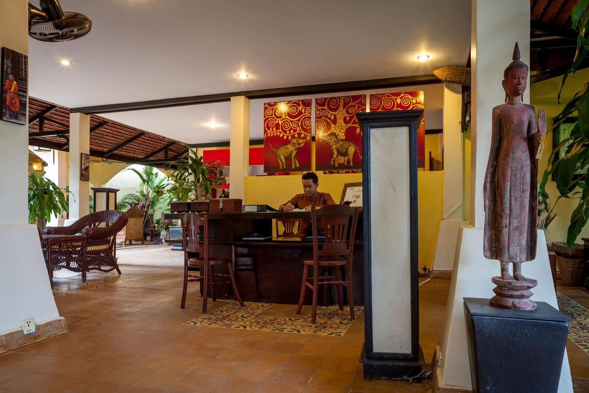 Marirath Boutique Hotel Siem Reap Buitenkant foto