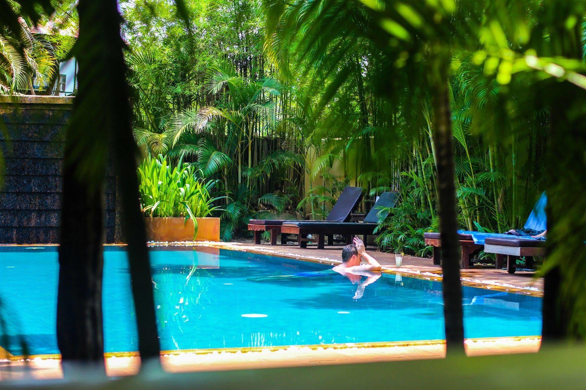 Marirath Boutique Hotel Siem Reap Buitenkant foto